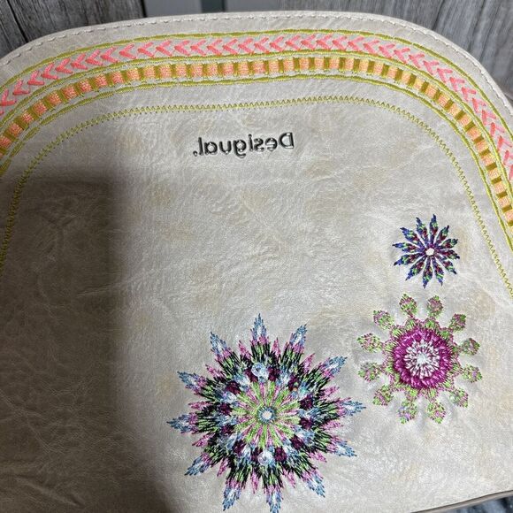 Desigual Crossbody Shoulder Bag Embroidered Mandalas Small - Picture 5 of 14